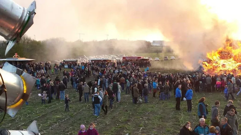 Informationen zum Osterfeuer